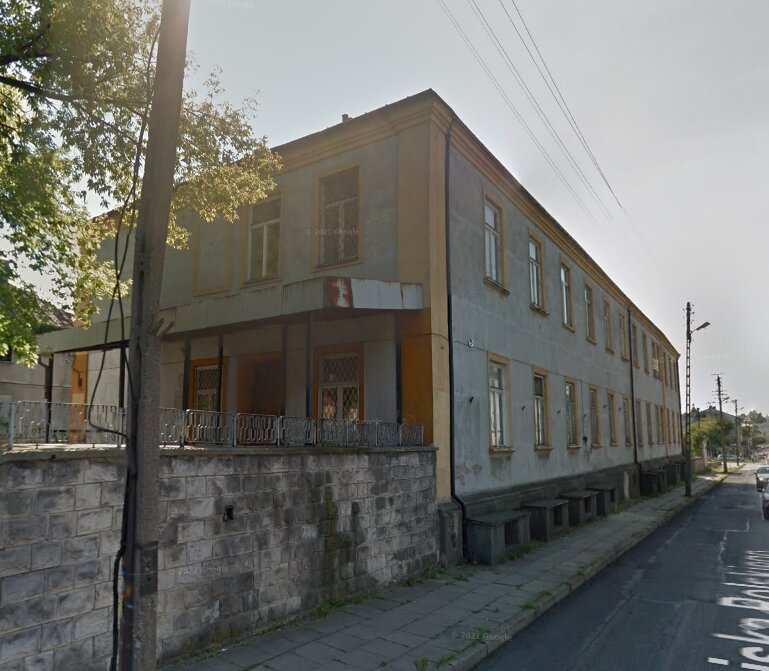 budynek użyteczności publicznej - wojska polskiego 2 - piotrków trybunalski - warbud