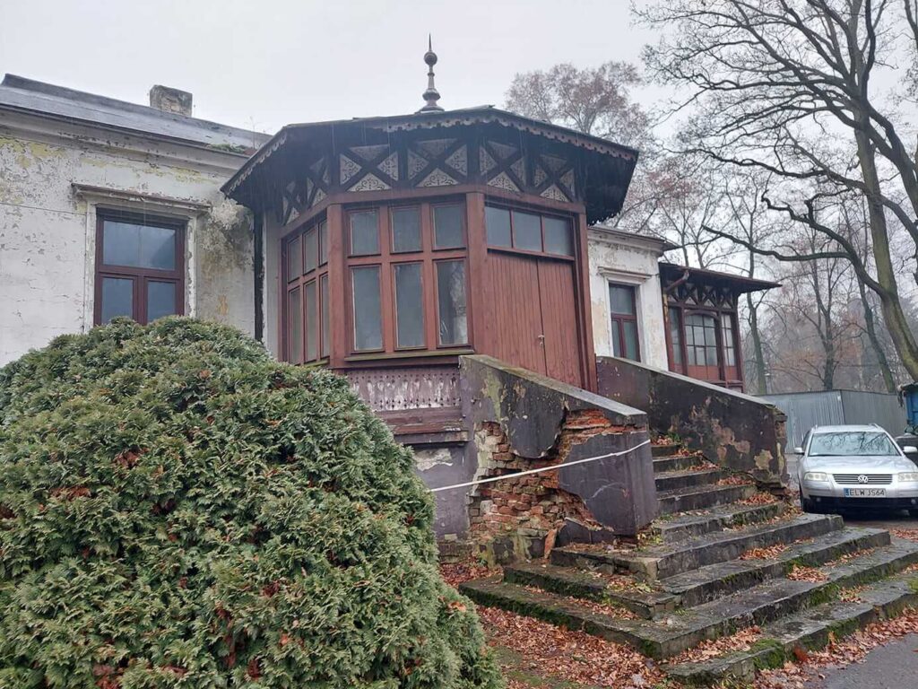 środowiskowy dom pomocy społecznej - wiśniowa góra - warbud